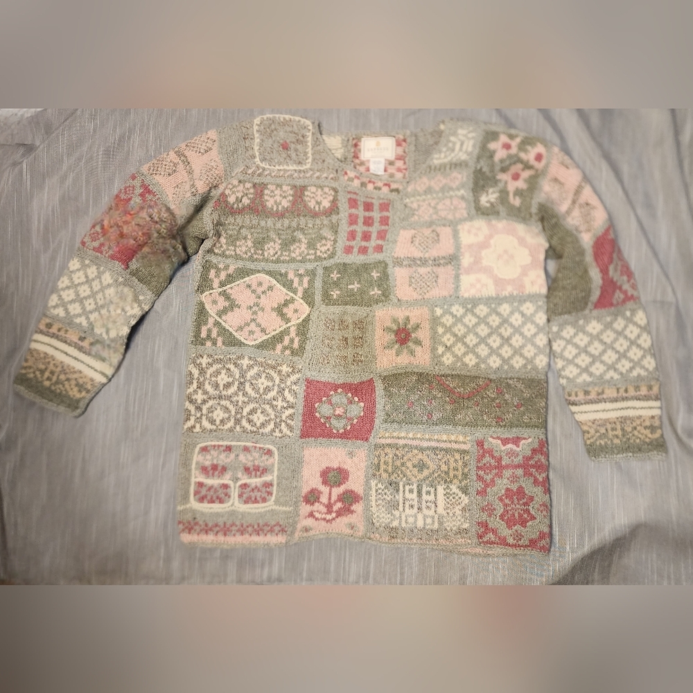 Vintage Ladies Express Tricot Hand Knitted Sweater